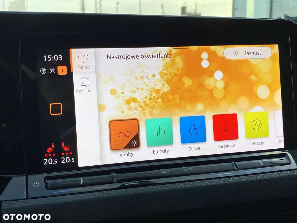 Volkswagen Golf VIII 2.0 TSI GTI DSG - 30