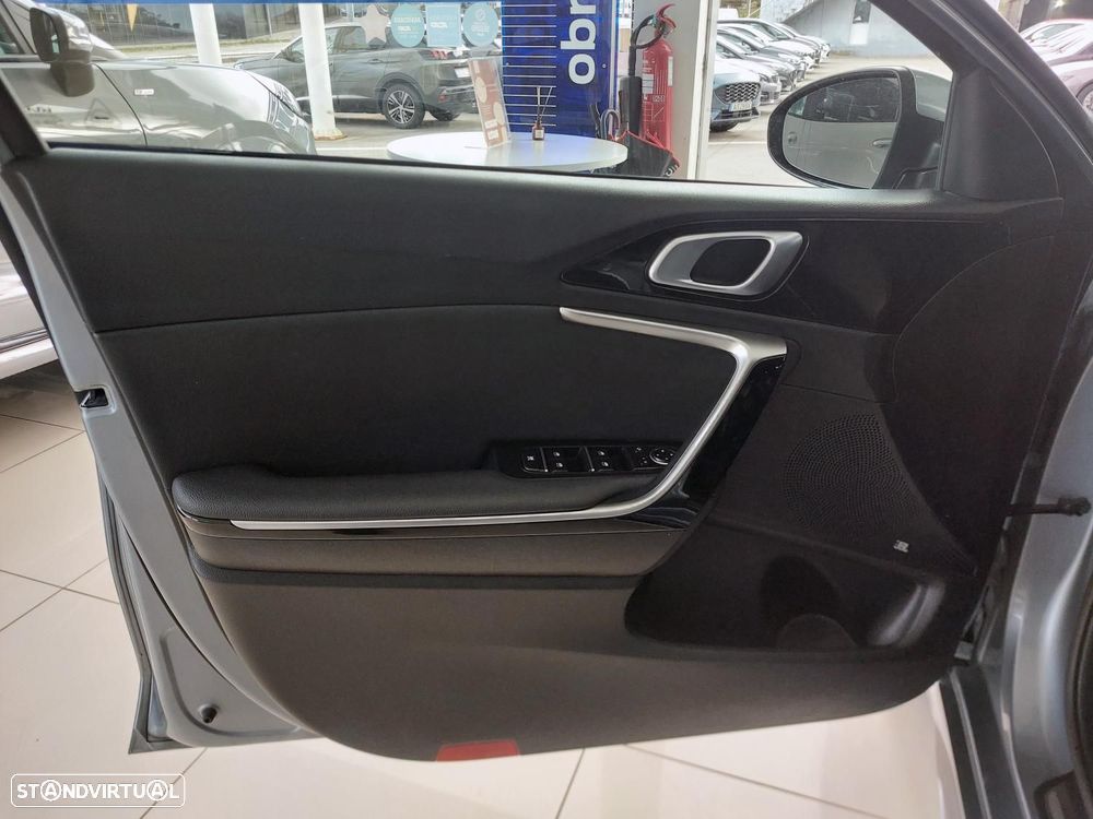 Kia ProCeed 1.0 T-GDI GT Line - 17