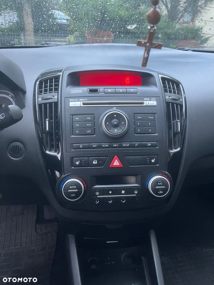 Kia Ceed 2.0 crdi Optimum - 13