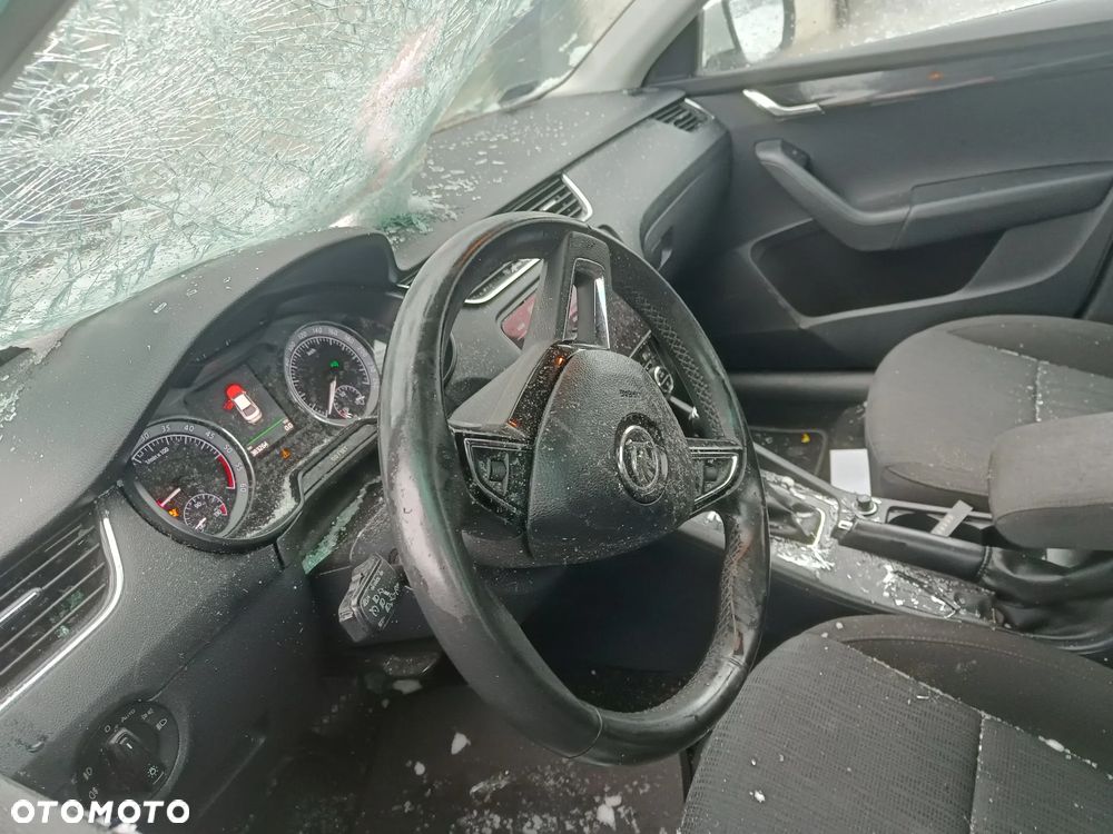 Skoda Octavia 2.0 TDI Style DSG - 15