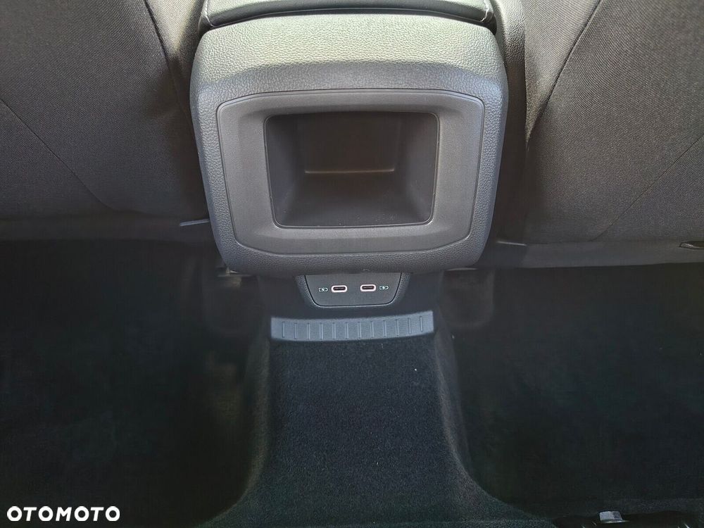 Volkswagen T-Cross 1.0 TSI Life Plus DSG - 26
