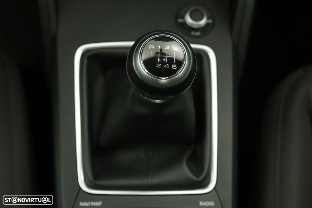 Audi Q2 30 TFSI - 12