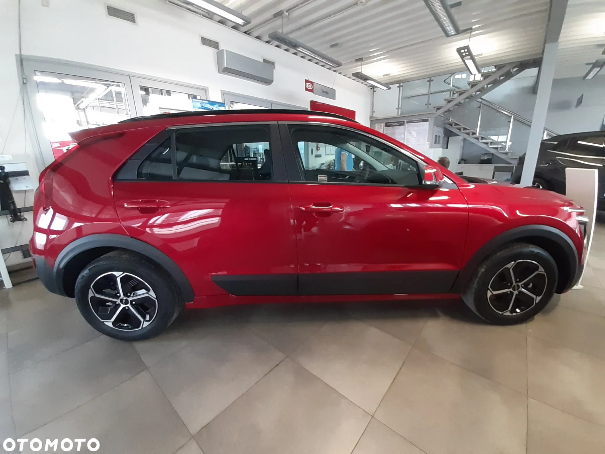 Kia Niro 1.6 GDI Hybrid M - 2
