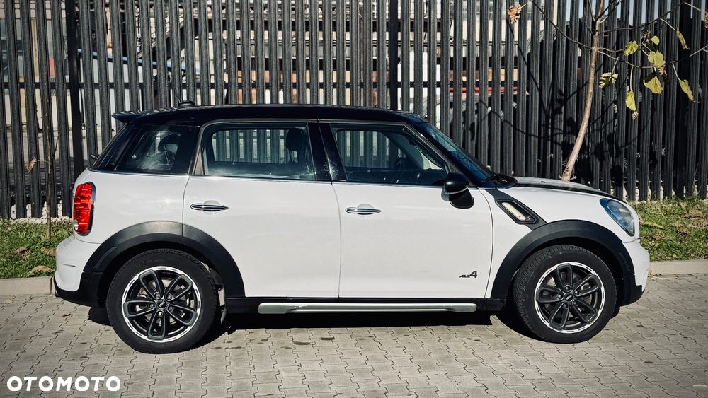 MINI Countryman Cooper S ALL4 - 4
