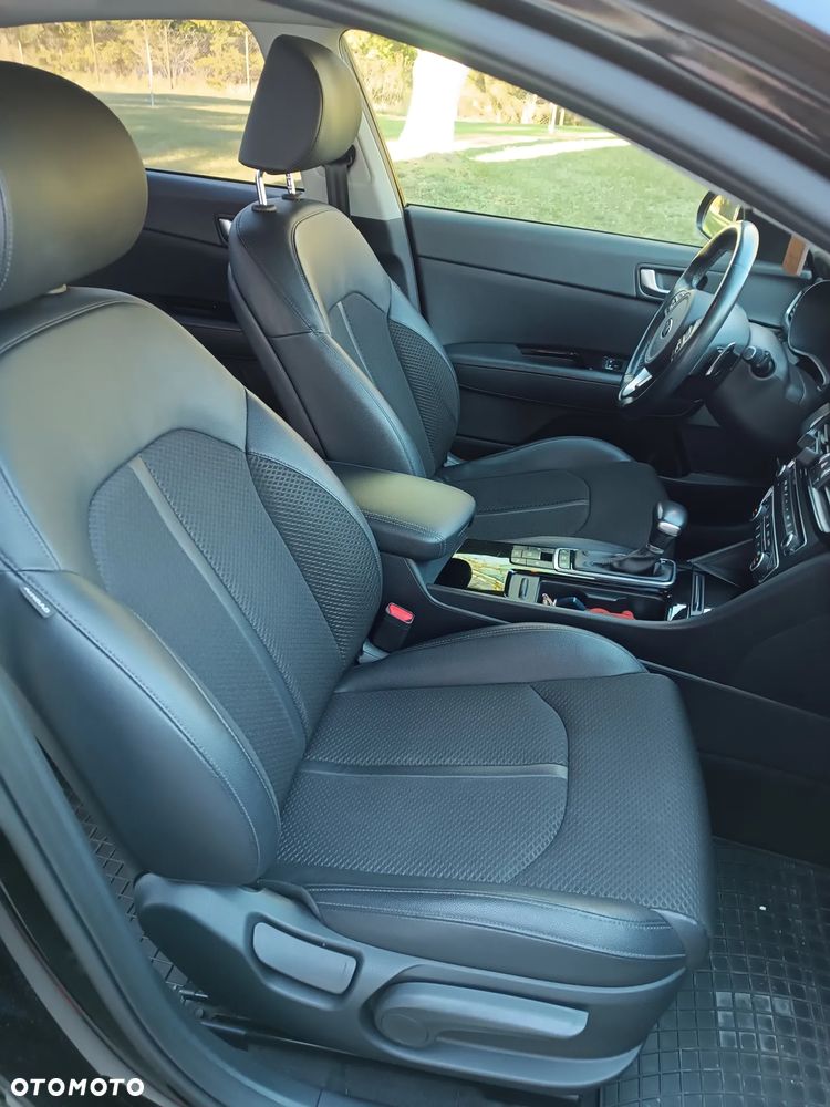 Kia Optima 1.7 CRDI L DCT - 35