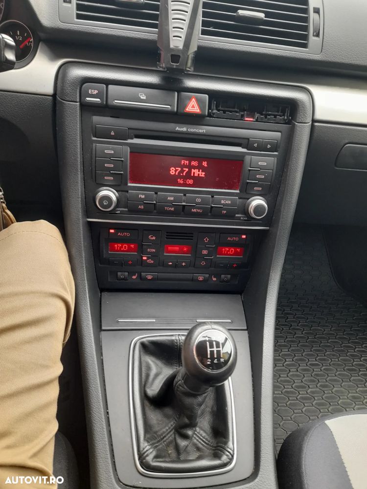 Audi A4 Limuzina 2.0 TDI - 8