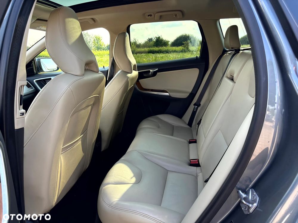Volvo XC 60 T6 AWD Geartronic Linje Inscription - 12
