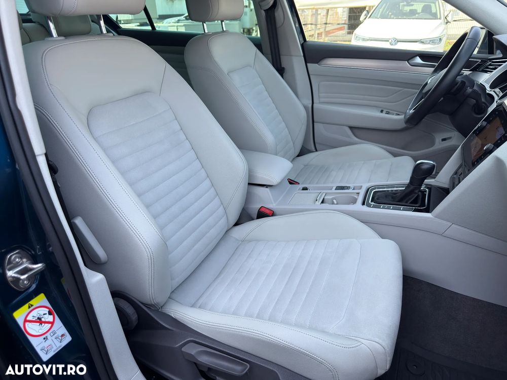 Volkswagen Passat 2.0 TDI DSG Highline - 11