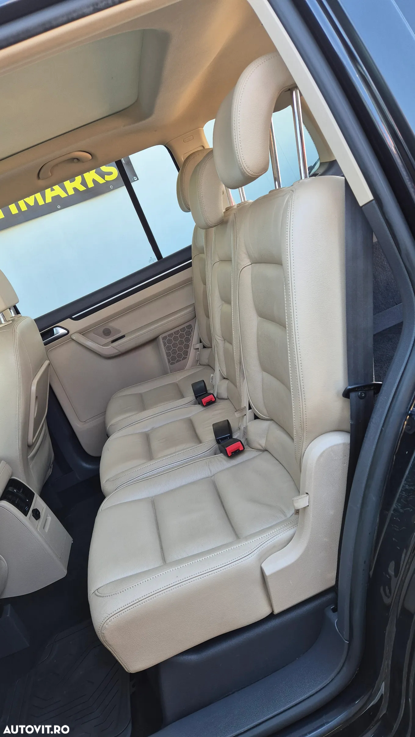 Volkswagen Touran 1.6 TDI BlueMotion Technology Highline - 7