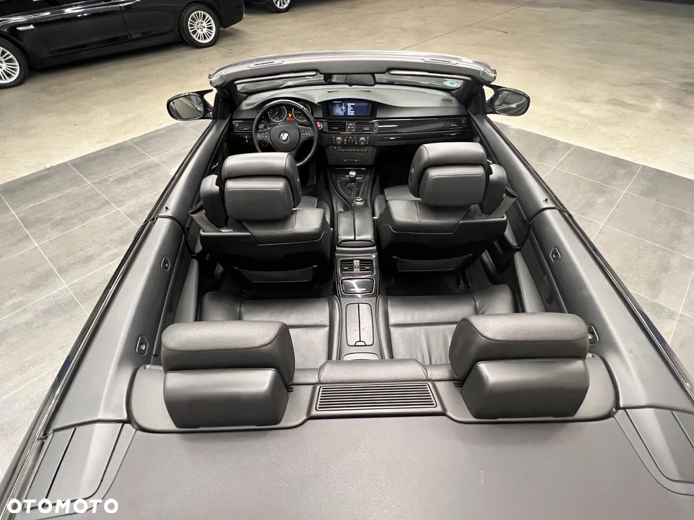 BMW Seria 3 320d DPF M Sport Edition - 21