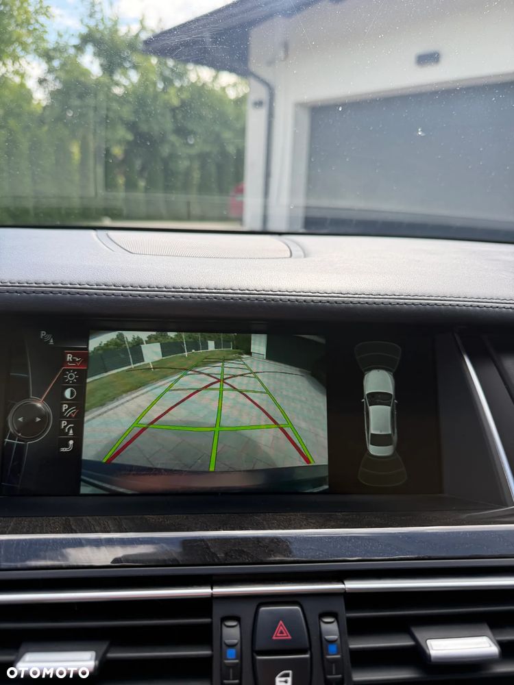 BMW Seria 7 730d xDrive - 15