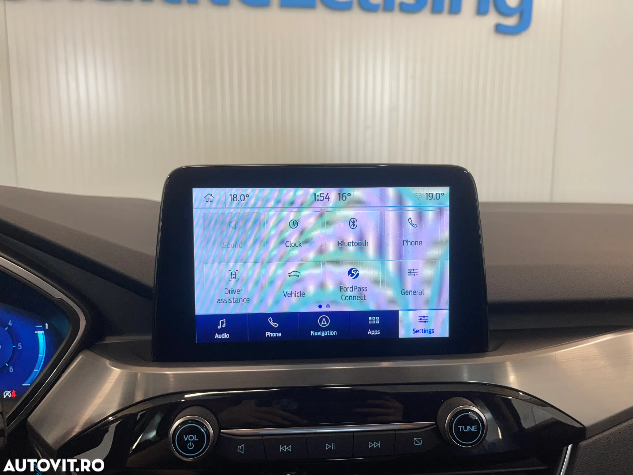 Ford Kuga 1.5 EcoBlue Aut. TITANIUM - 14