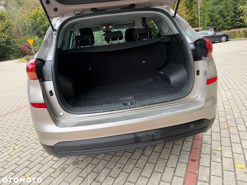 Hyundai Tucson - 11