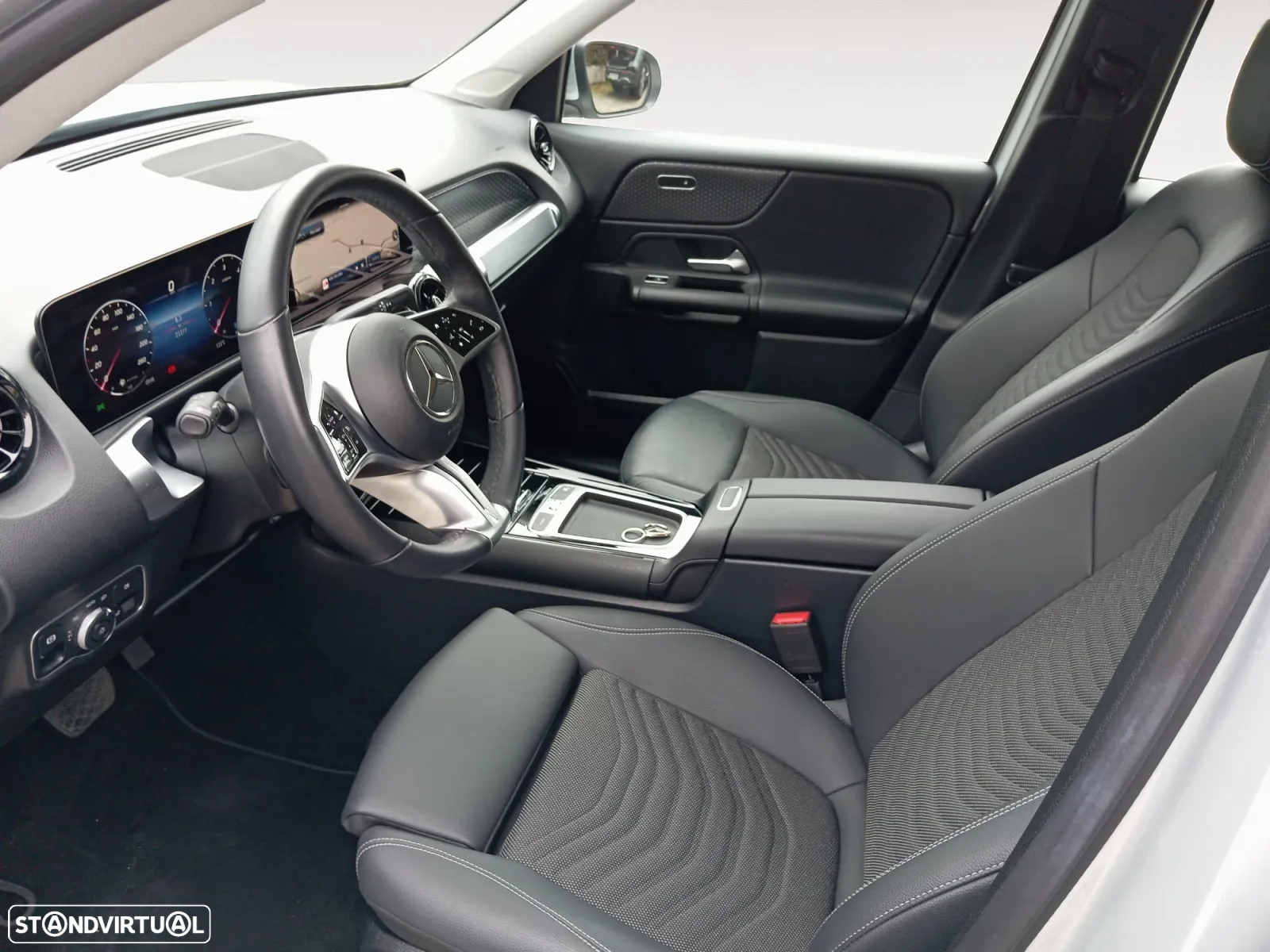 Mercedes-Benz GLB 180 d - 10