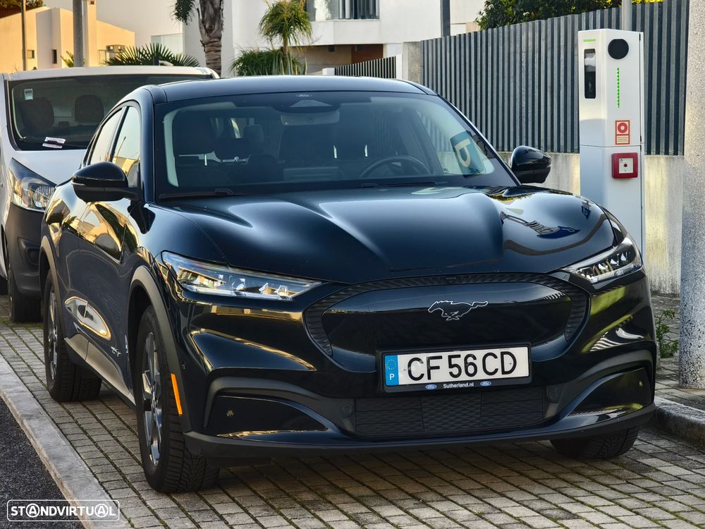 Ford Mustang Mach-E Standard - 22