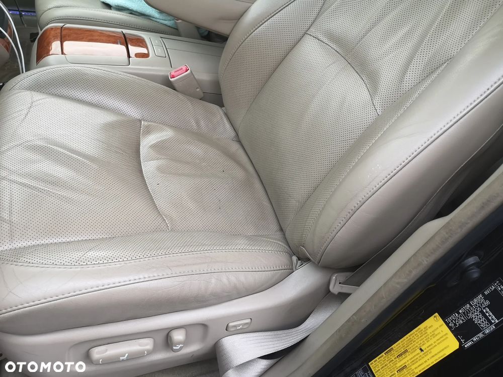 Lexus RX 400h Prestige - 27