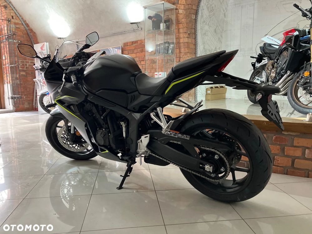 Honda CBR - 2