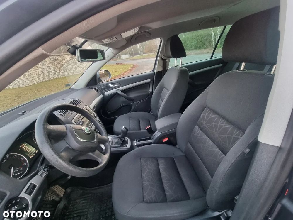 Skoda Octavia 1.8 TSI FAMILY - 17