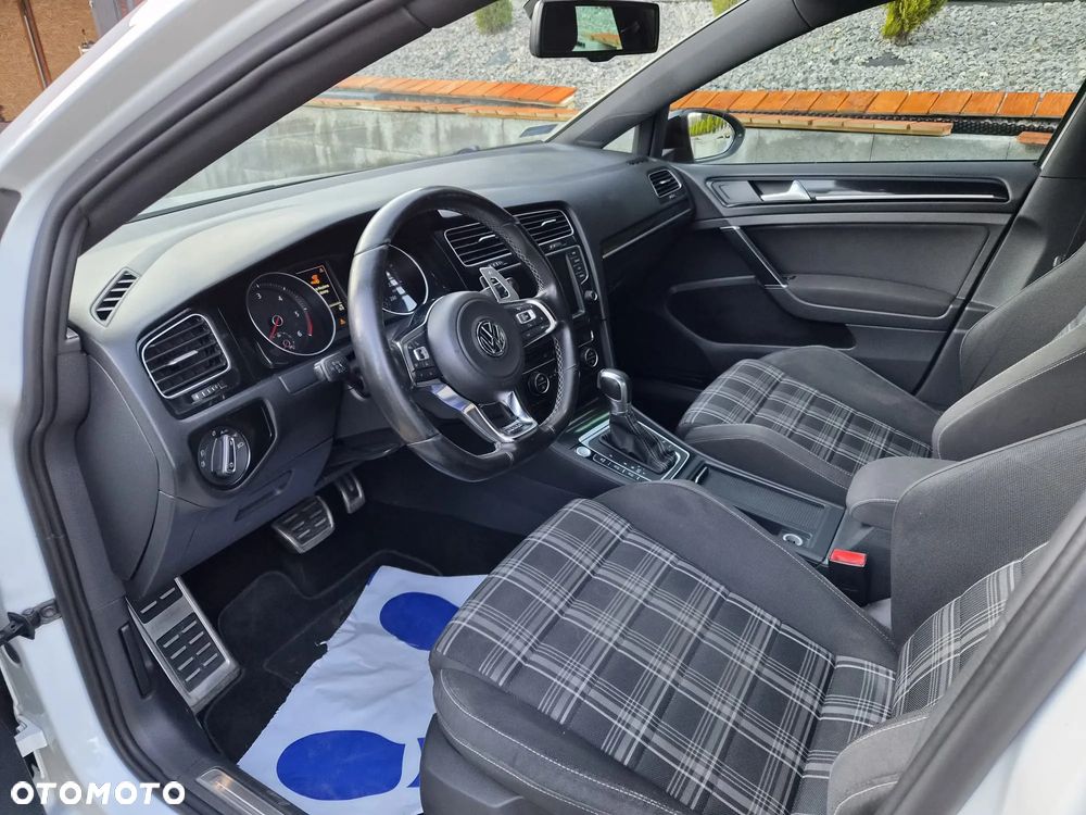 Volkswagen Golf GTD 2.0 TDI SCR DSG - 6