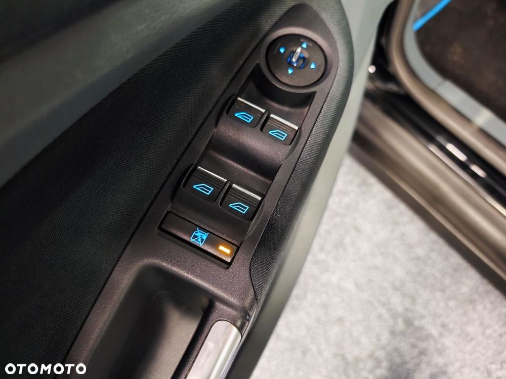 Ford C-MAX 1.6 Ti-VCT SYNC Edition - 11