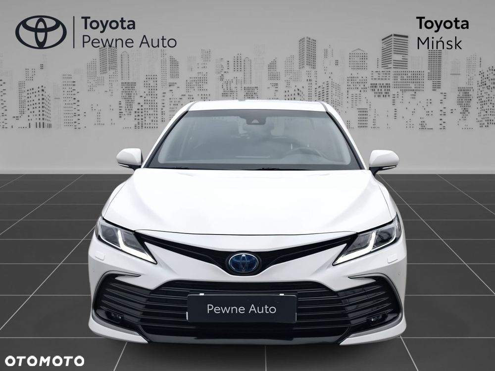 Toyota Camry 2.5 Hybrid Comfort CVT - 3