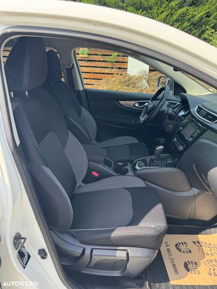 Nissan Qashqai 1.6 DCI Start/Stop X-TRONIC N-Connecta - 11