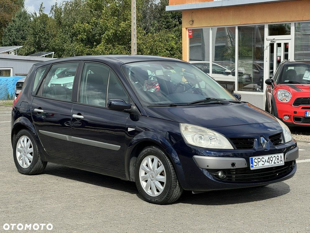 Renault Scenic - 10