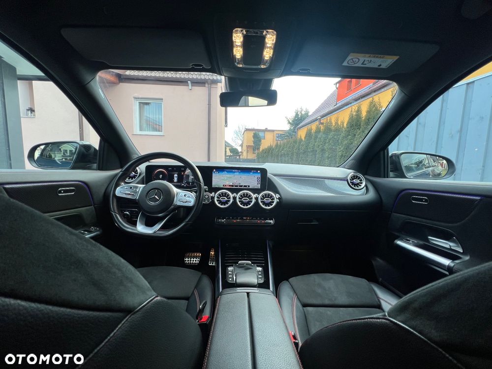 Mercedes-Benz GLA 200 AMG Line - 19