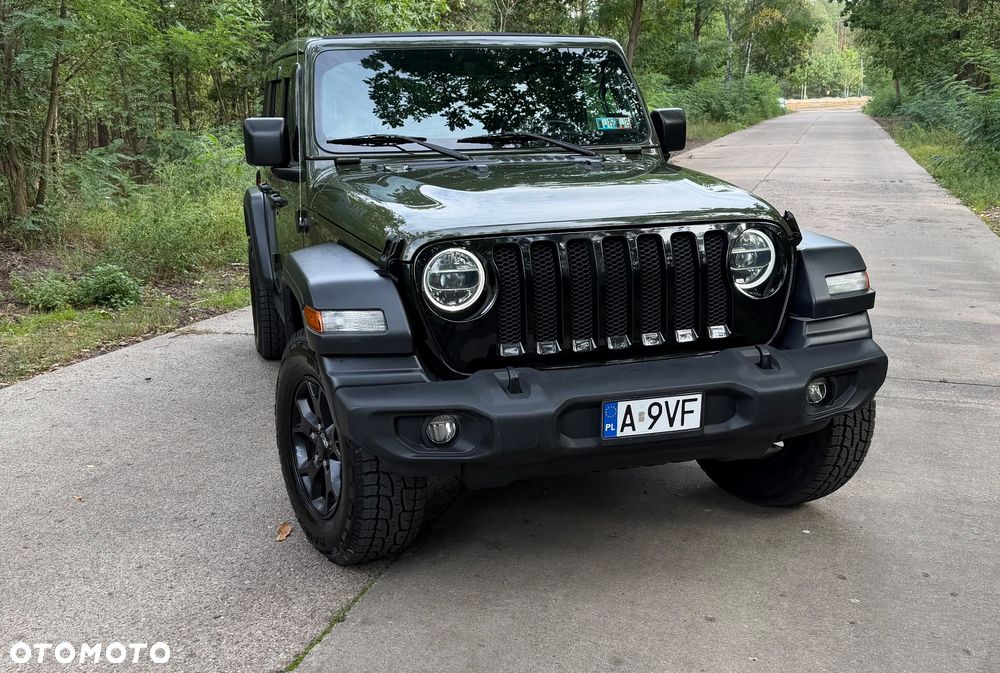 Jeep Wrangler - 4