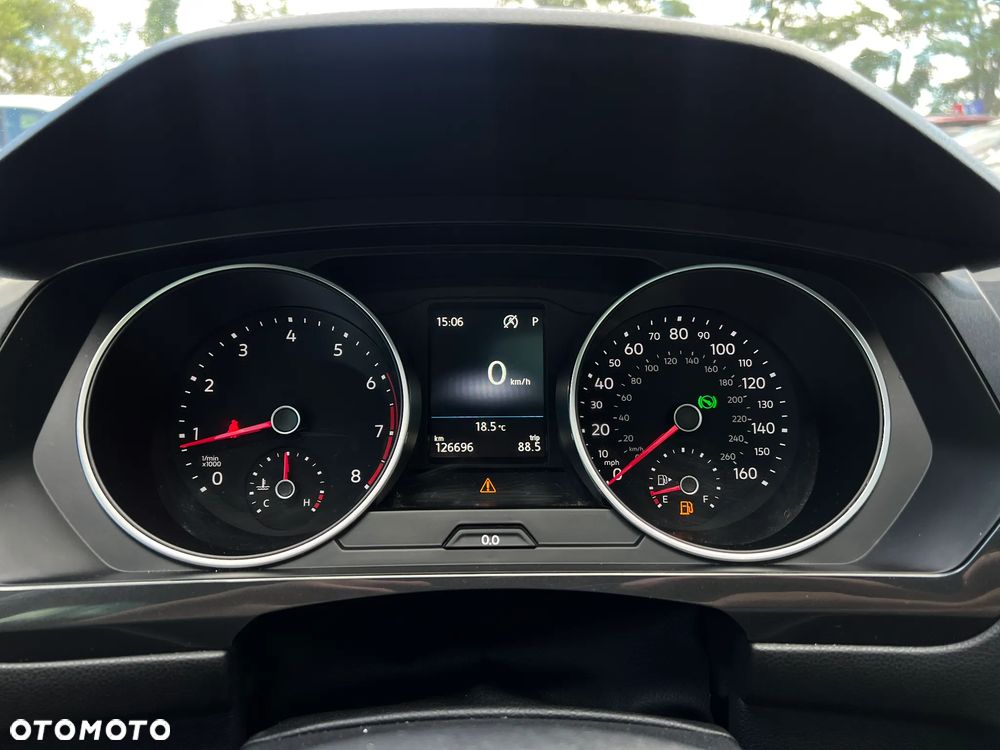 Volkswagen Tiguan Allspace - 19