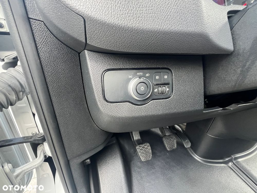 Mercedes-Benz 317 CDI - 13