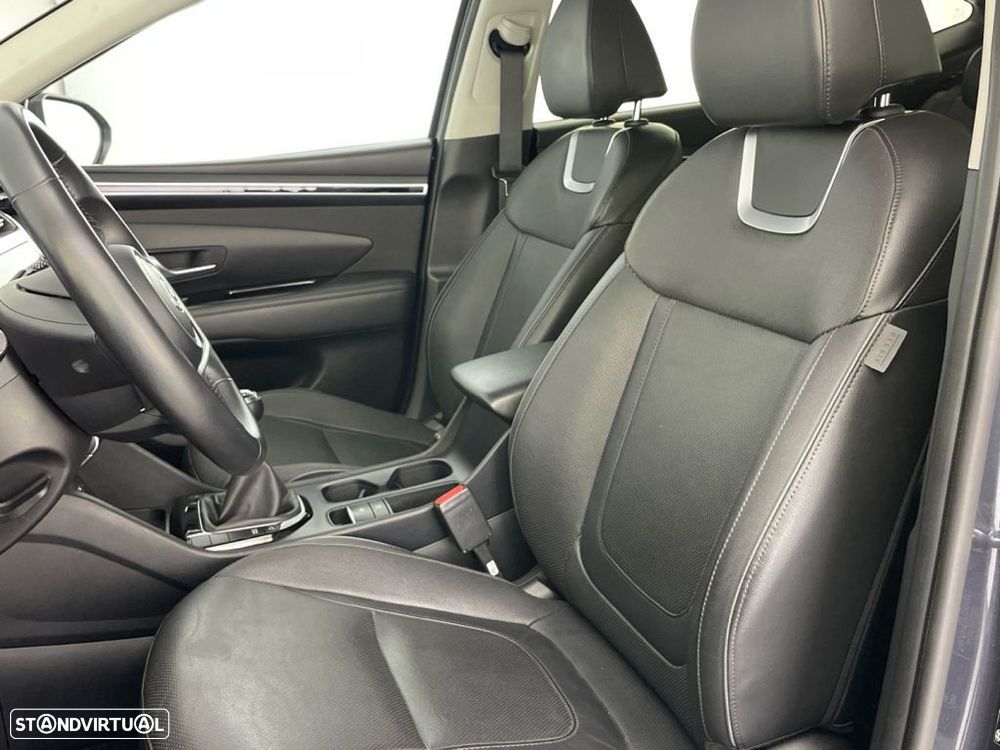 Hyundai Tucson 1.6 T-GDi Vanguard — fotografia 17