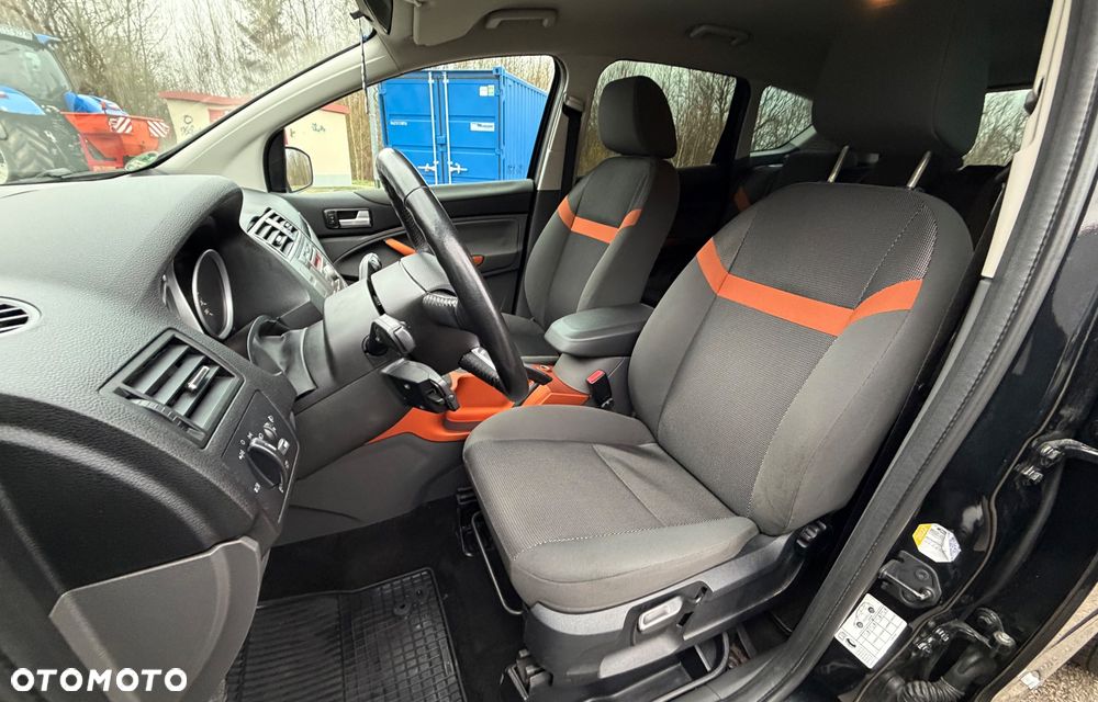 Ford Kuga 2.0 TDCi 4x4 Titanium - 18