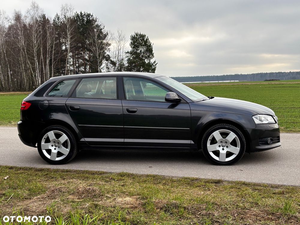 Audi A3 Sportback 2.0 TDI DSG Ambition - 11
