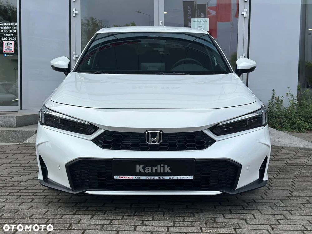Honda Civic 2.0 i-MMD Elegance CVT - 2