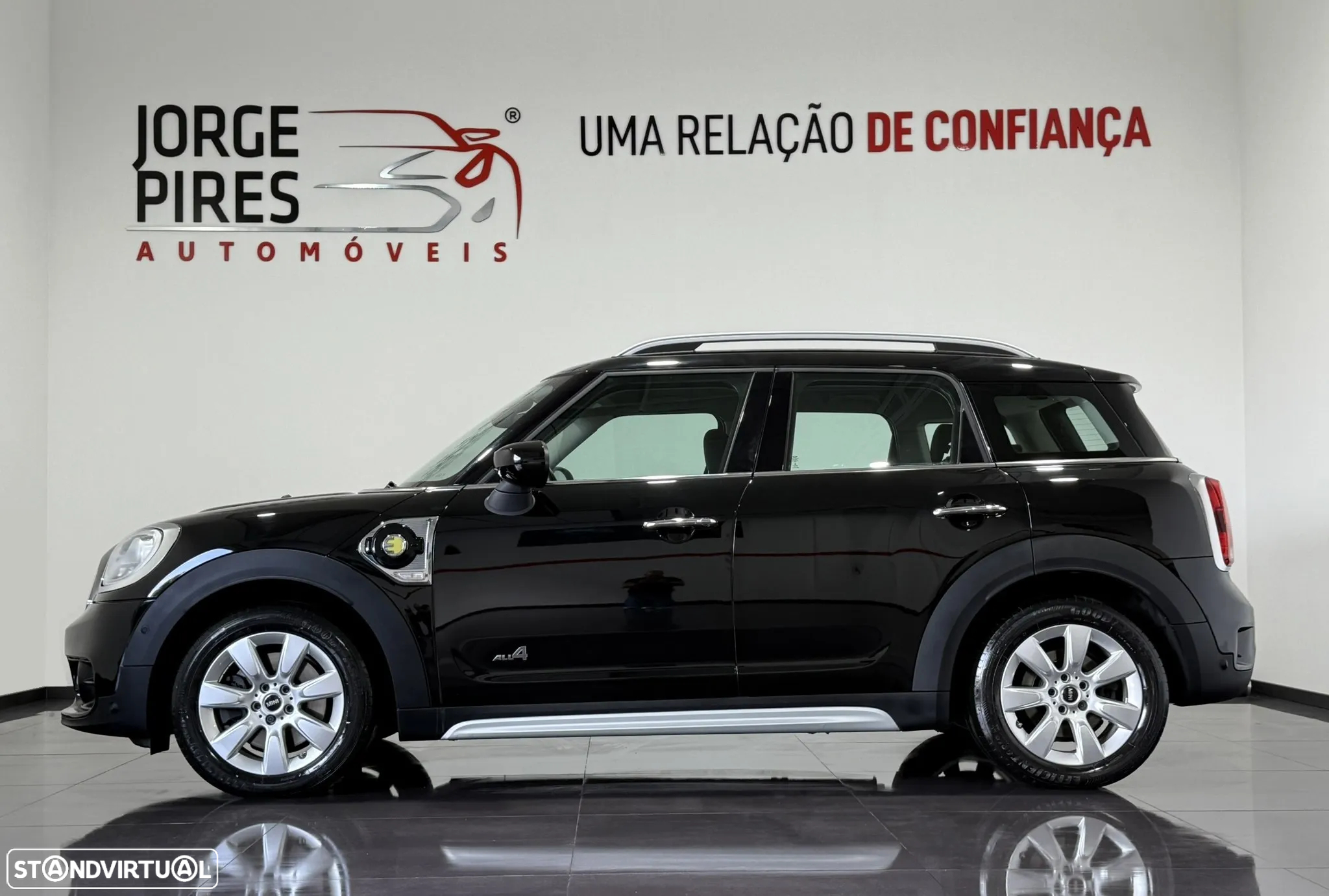 MINI Countryman Cooper SE ALL4 Auto - 4