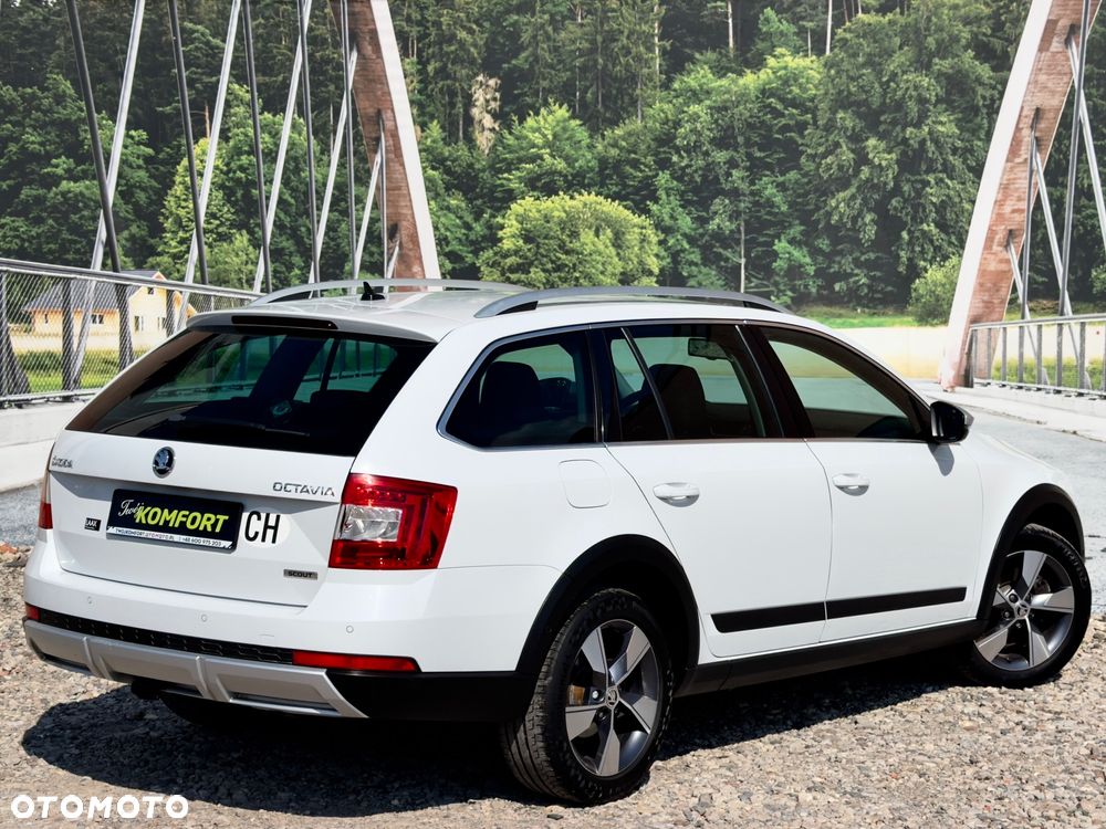 Skoda Octavia 2.0 TDI 4x4 DSG Scout - 15