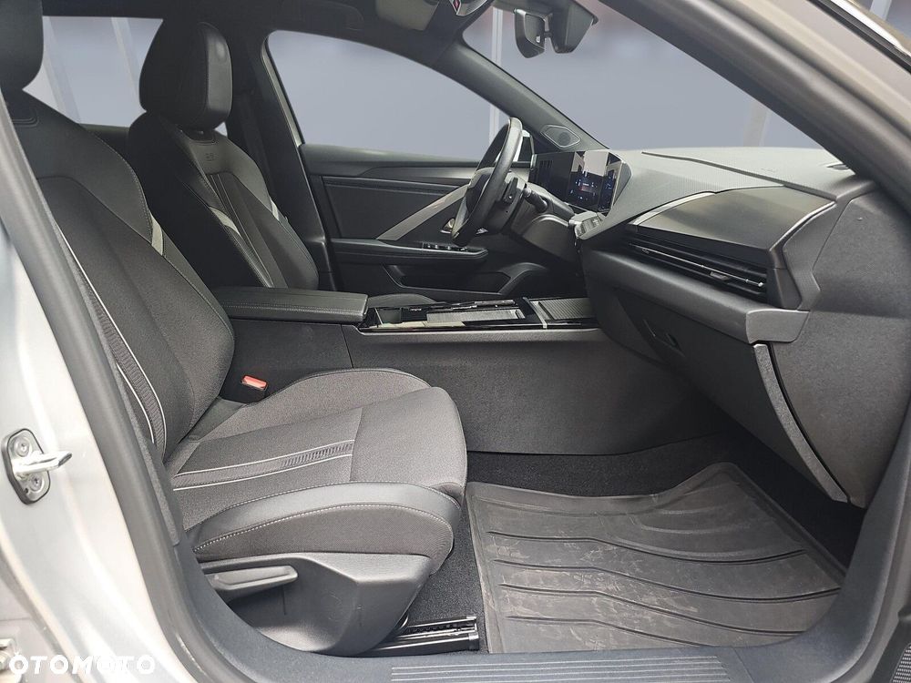 Opel Astra 1.5 CDTI GS S&S - 11