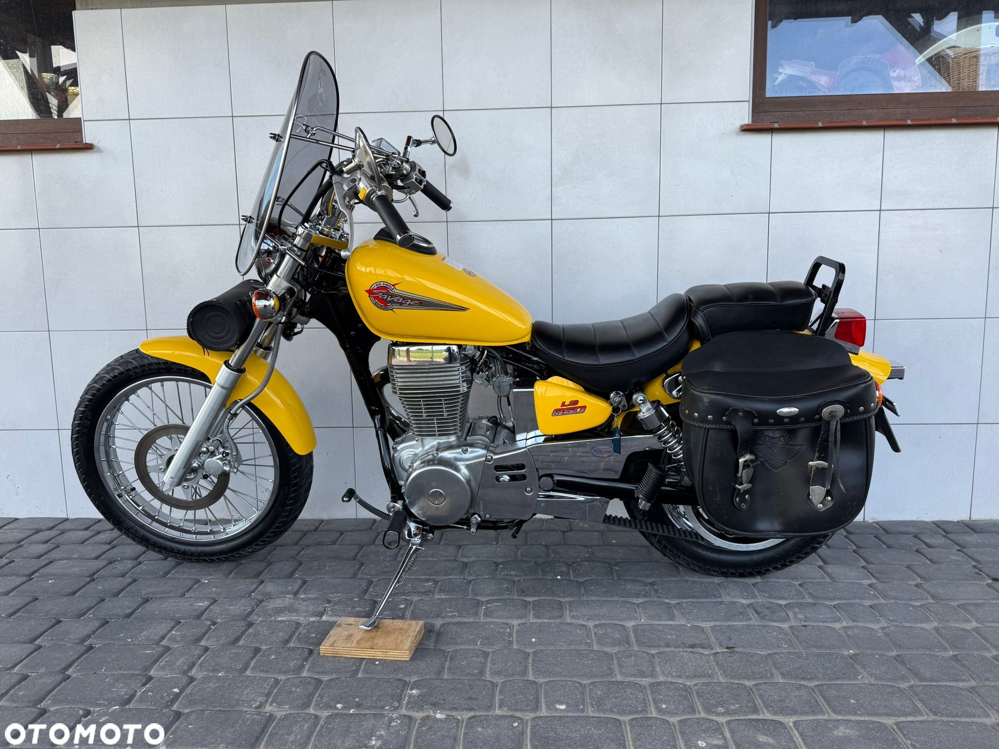 Suzuki Savage - 10