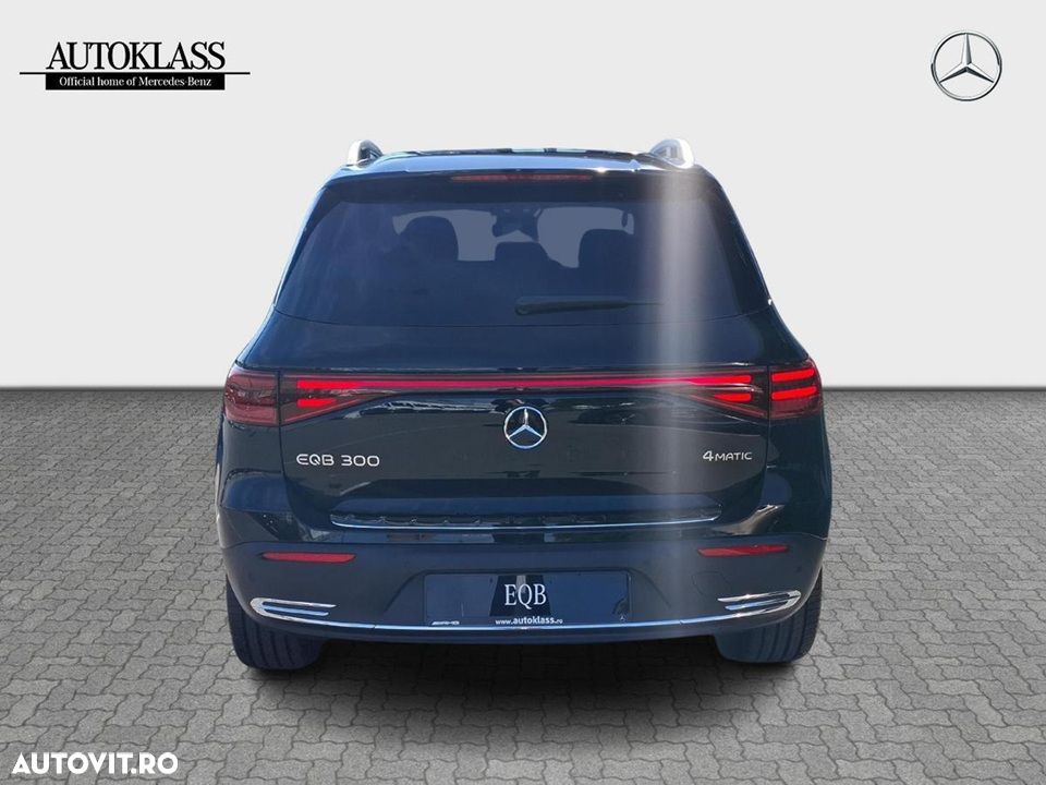 Mercedes-Benz EQB - 3