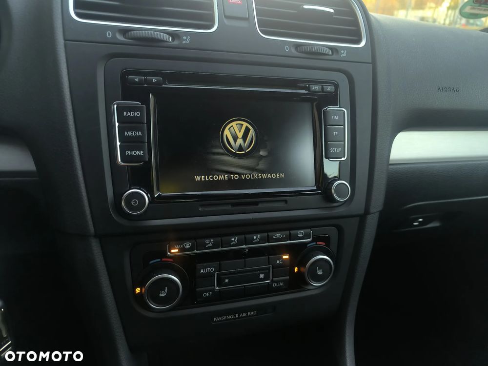 Volkswagen Golf 2.0 GTI adidas - 3