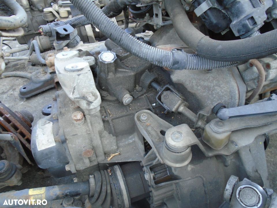 Cutie viteze Opel Meriva 1.4 benzina din 2007 - 1