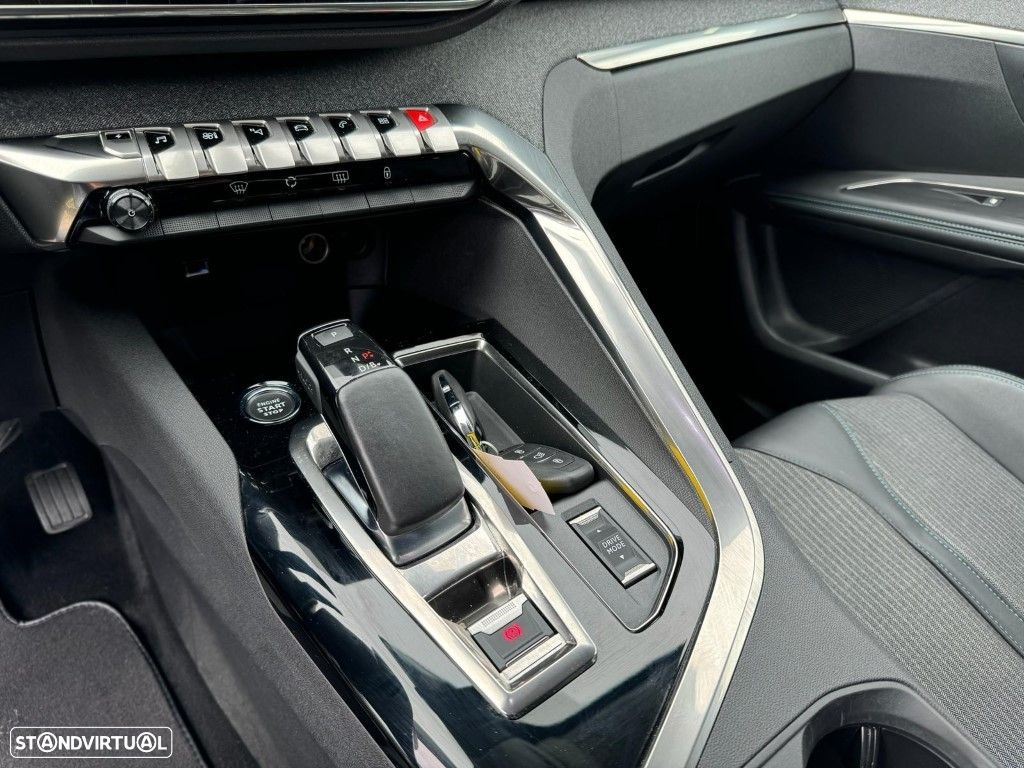 Peugeot 3008 - 26