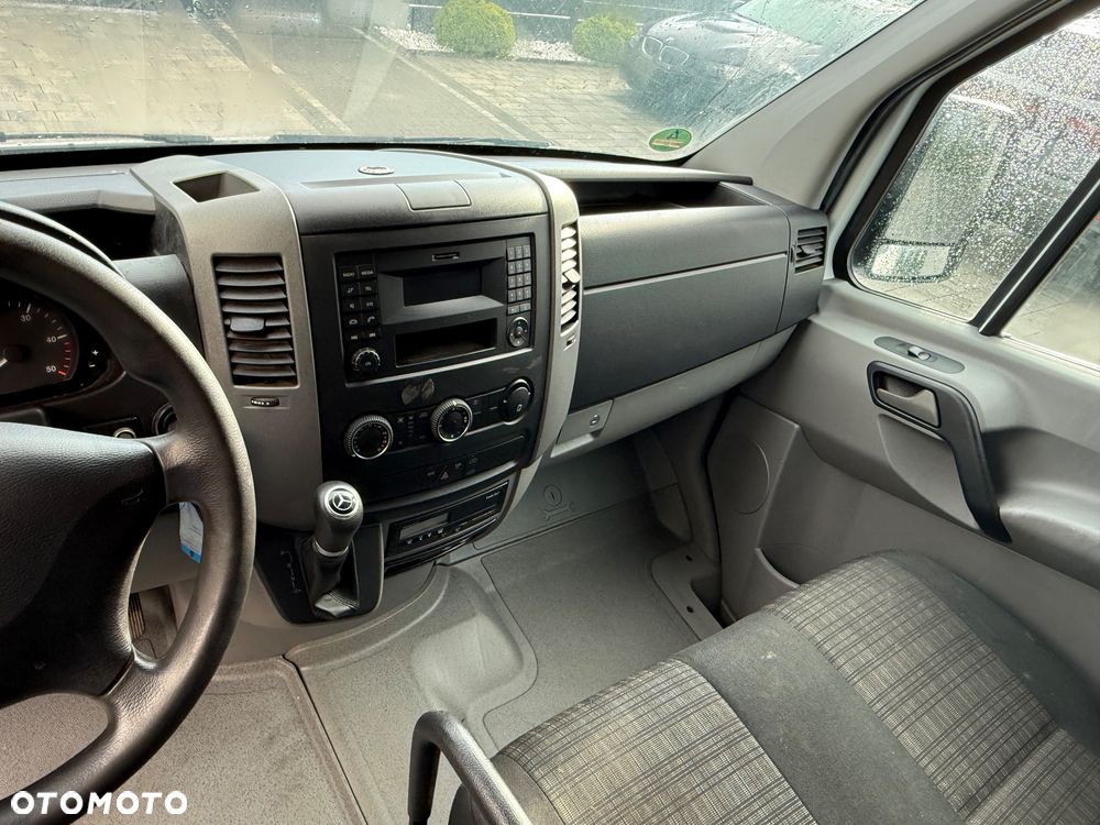 Mercedes-Benz Sprinter 319 cdi - 9