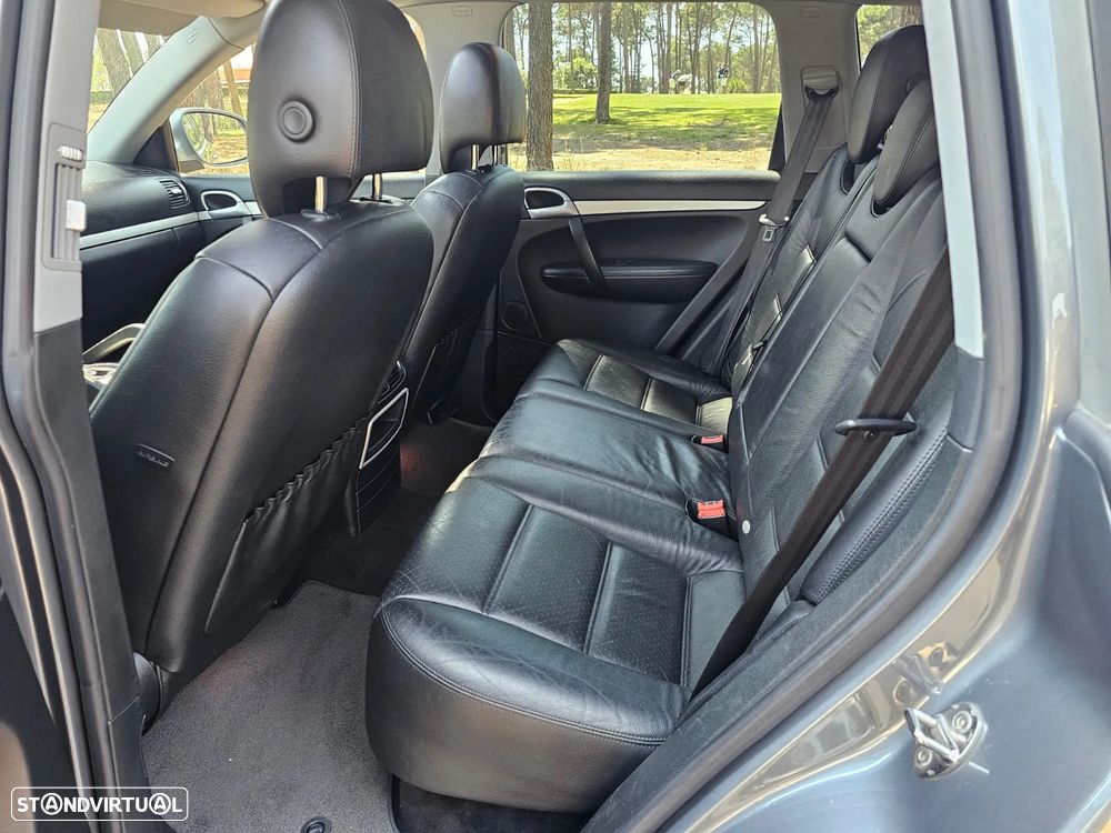 Porsche Cayenne Tiptronic S - 18