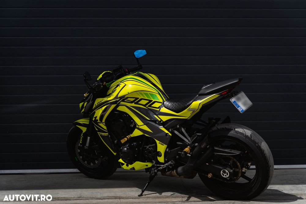 Kawasaki Z 1000R - 5