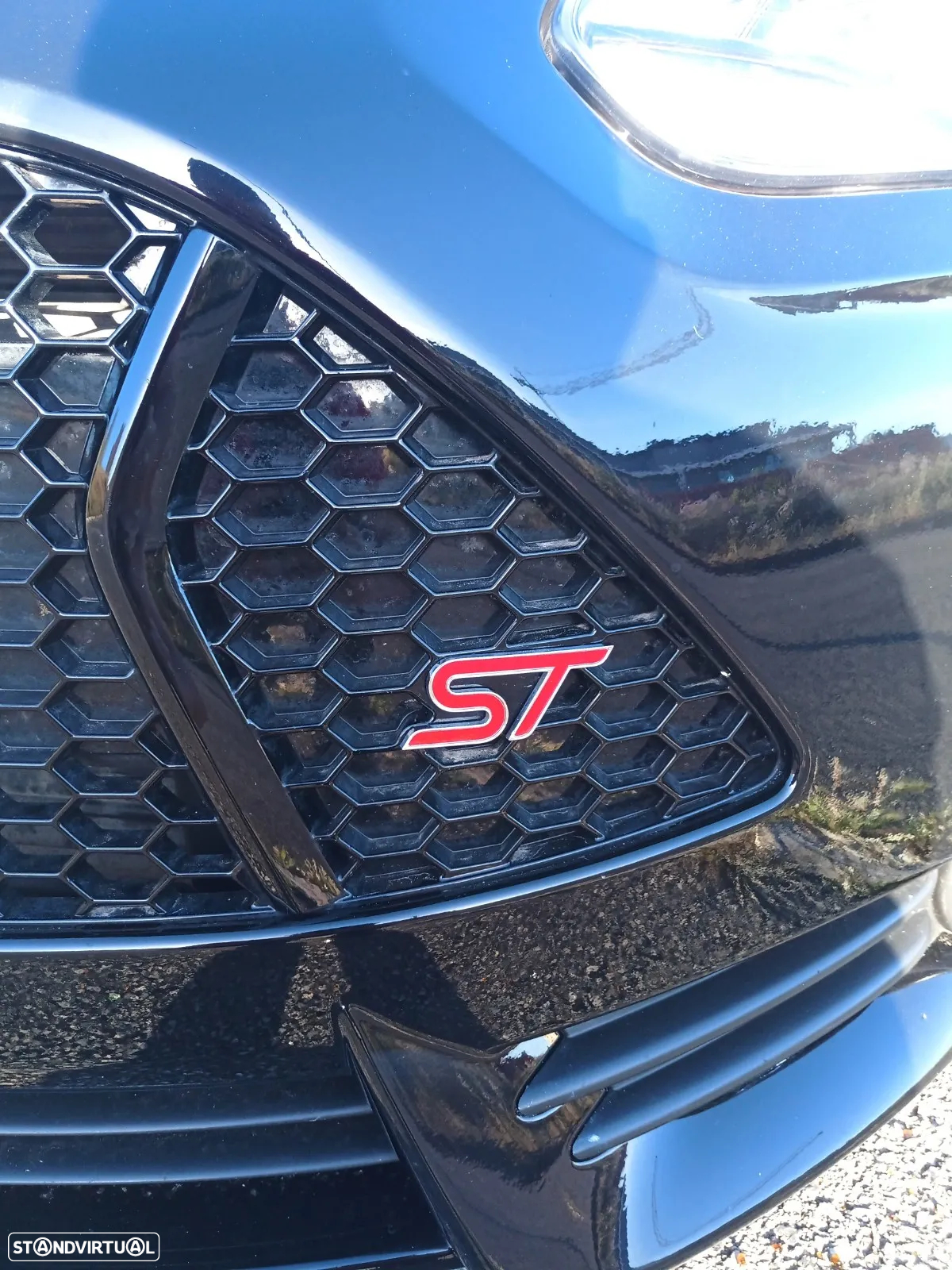 Ford Focus 2.0 EcoBoost ST c/ Pack Pele Exclusiva - 9