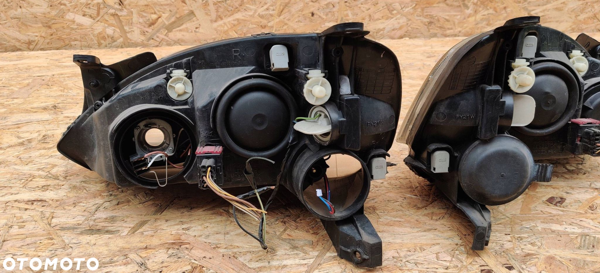 Opel Corsa C przed Lampa przednia lewa prawa komplet reflektor lewy prawy - 2