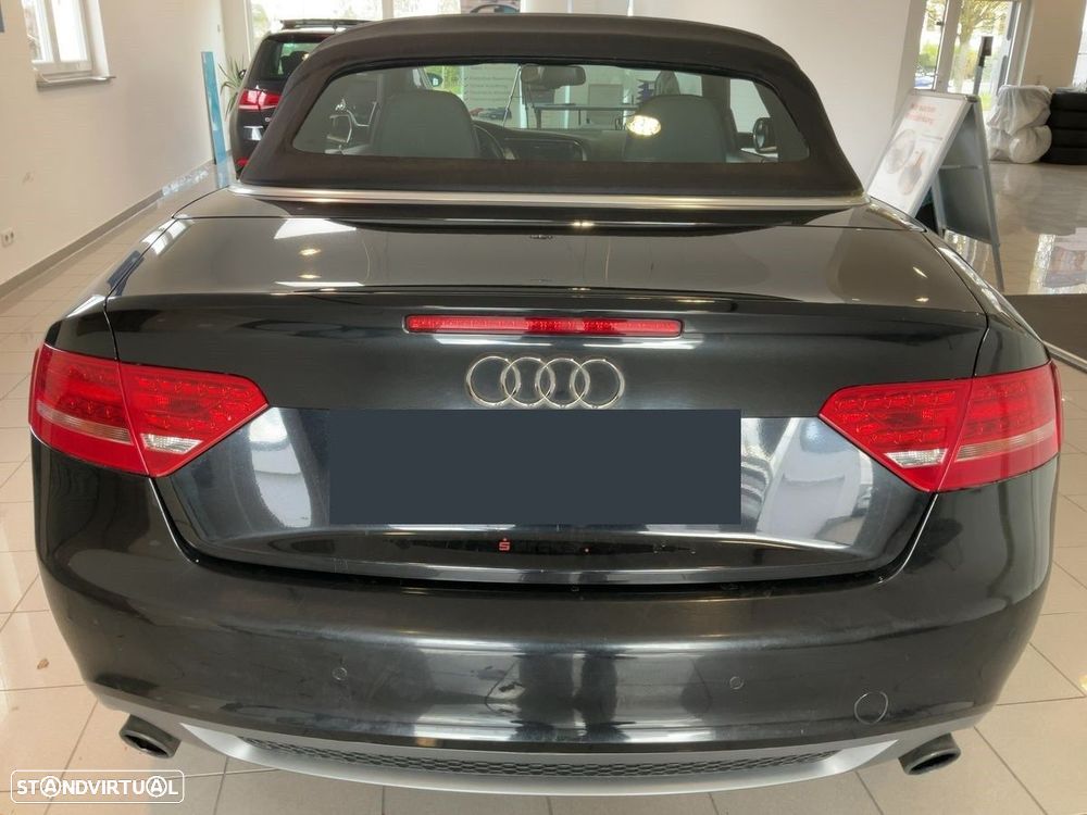 Audi A5 Cabrio - 5
