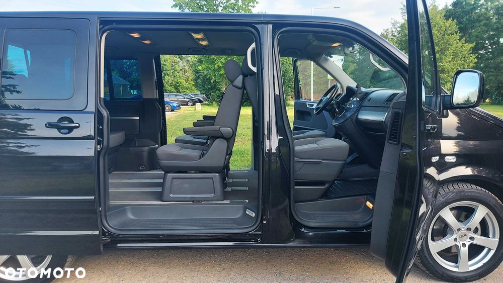 Volkswagen Multivan - 5